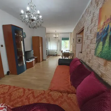 Venezia Apartment *